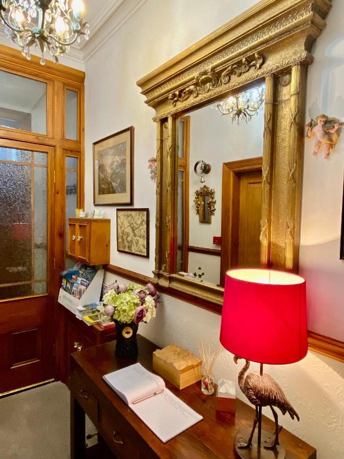 Elm Tree Couette-café 4*